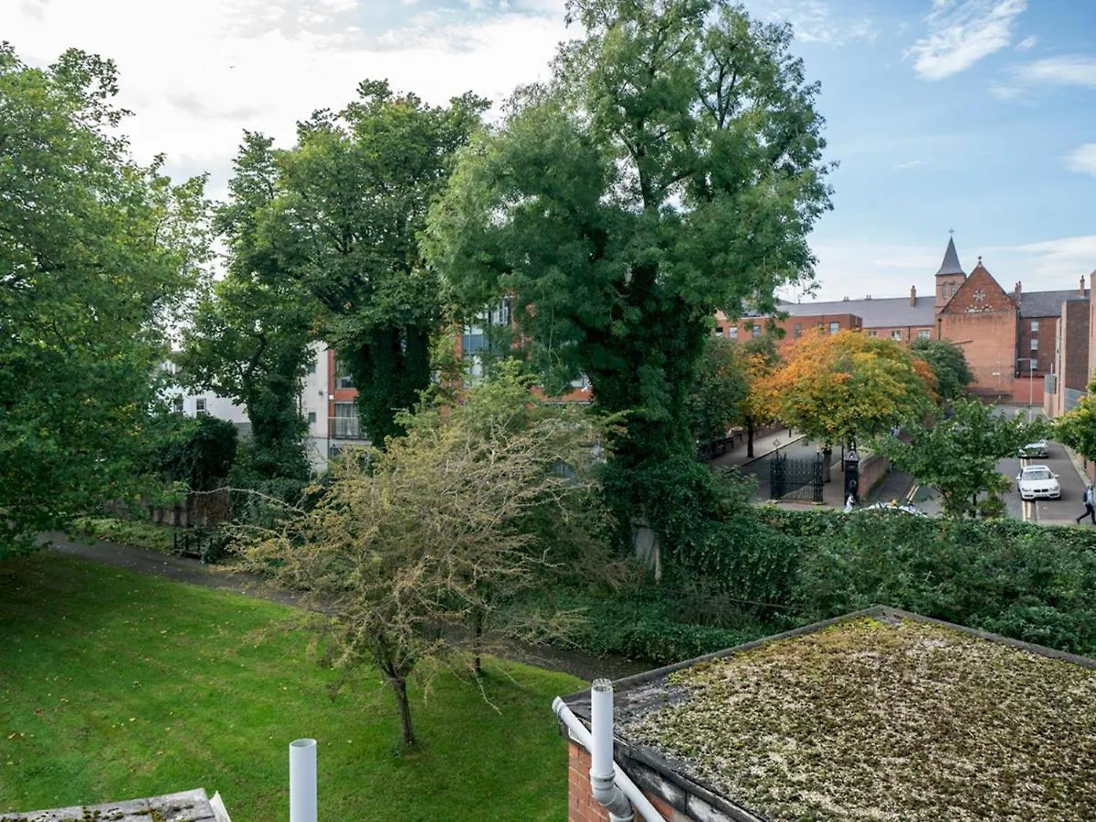 بيت للعطل Pass The Keys Mccracken'S Townhouse - 10 Min Walk To City Centre بلفاست المملكة المتحدة